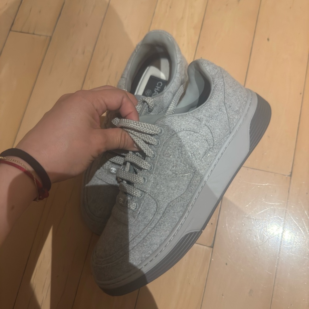 CHANEL Gray Wool Low-Top Sneakers - Picture 2 of 5